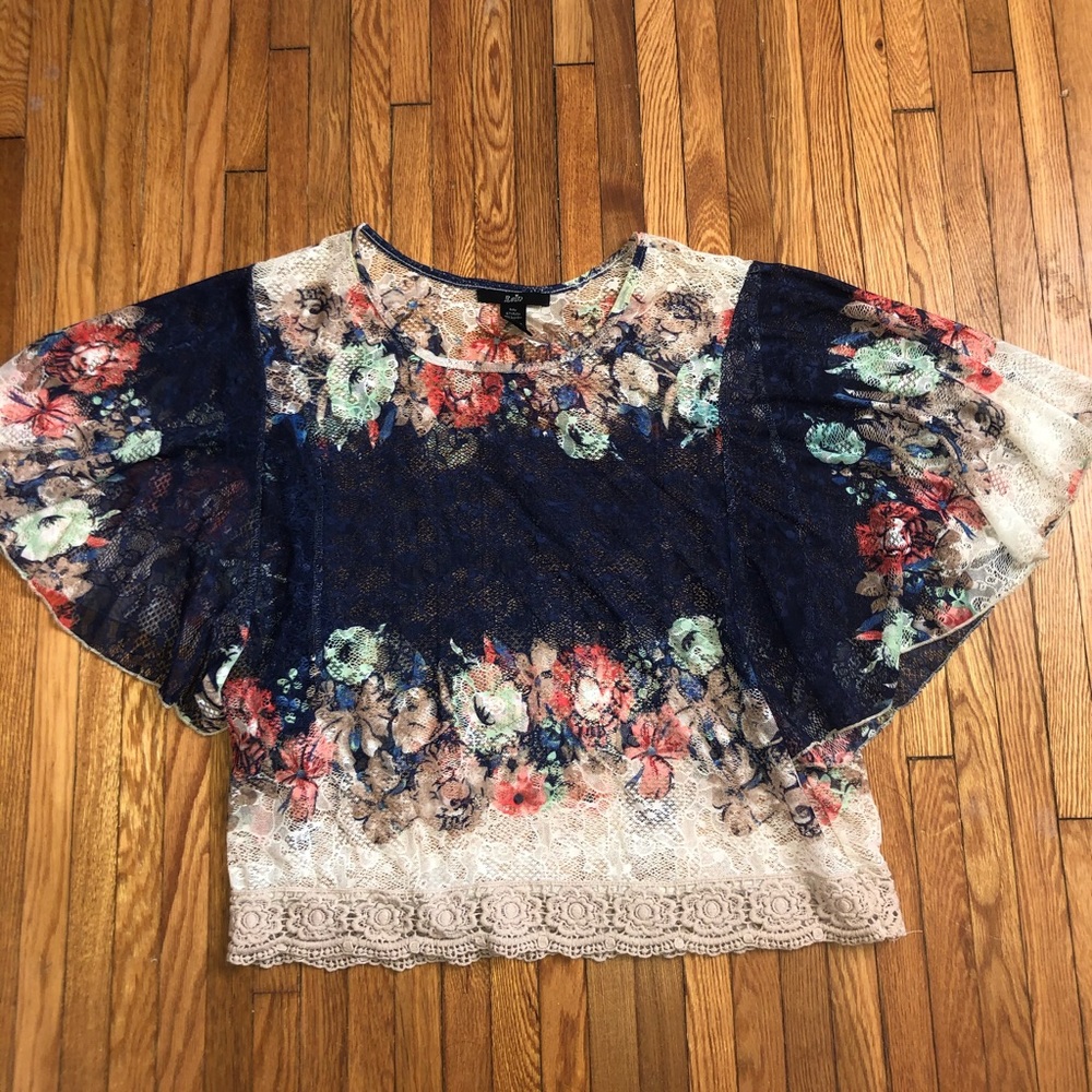 Gorgeous Multi-Colored Floral Lace Top